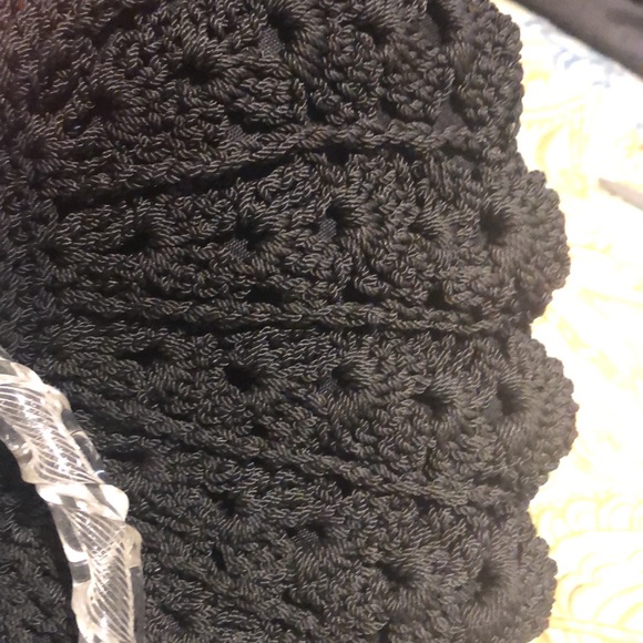 Vintage macrame, plastic handles handbag - Picture 2 of 5